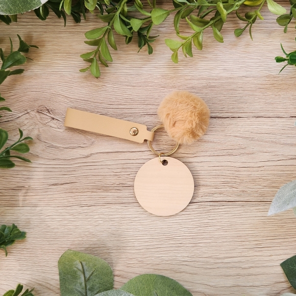 Keychain Wristlet & Puff with Laser Engraved Charm - Picture 5 of 11